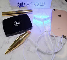 Load image into Gallery viewer, The Award Winning SNOW Teeth Whitening™ System
